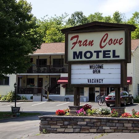 Fran Cove Motel Lake George Exteriér fotografie