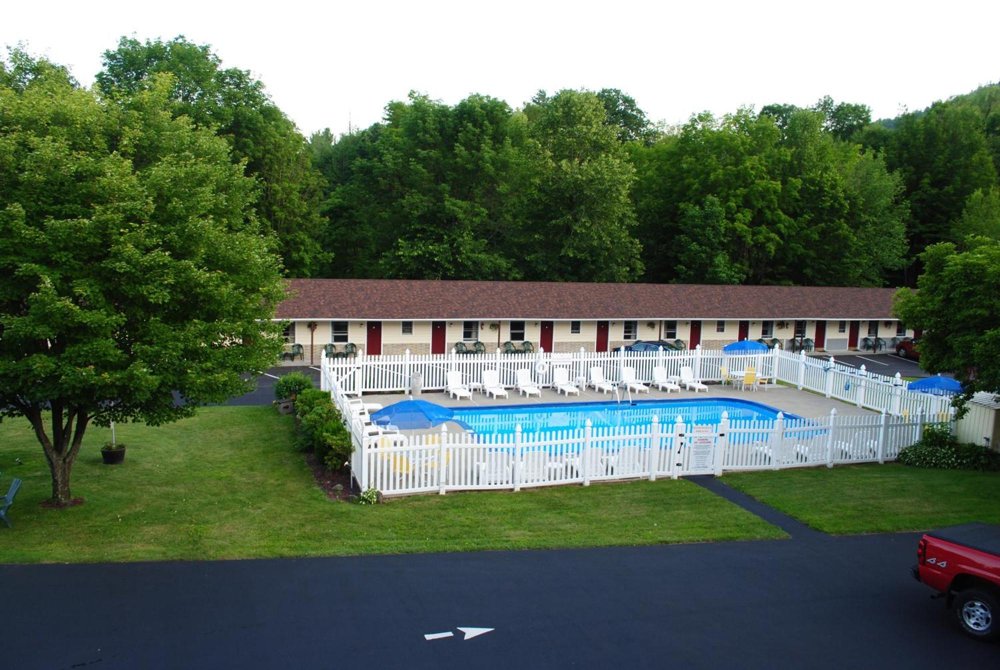 Fran Cove Motel Lake George Exteriér fotografie